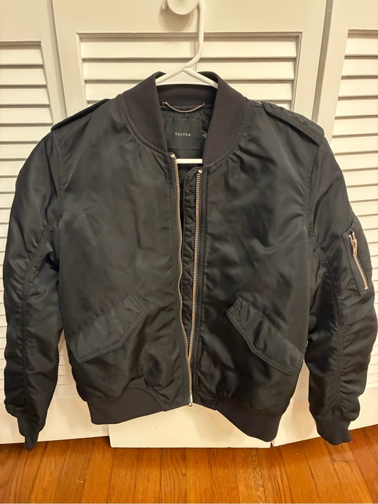 Aritzia Jackets & Blazers - Aritzia - Talula Whitby Black Bomber Jacket with Zip Front